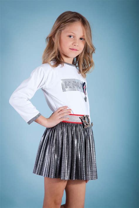 Scopri ricette, idee per la casa, consigli di stile e altre idee da provare. Tucana Culetin Kids - Conjunto vestido niña con pelota ...