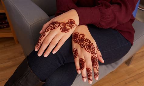 This is a very complicated way of tattooing. Henna Design - Blanche Beauty Salon & Henna | Groupon