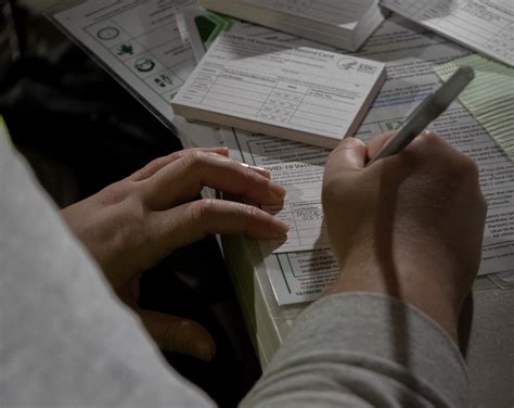 The bright light at the end of the tunnel appears to be getting closer as officials unveiled friday the new timeline for when ontarians will get vaccinated. Oregon's Latest Vaccine Rollout Plan Mired In Uncertainty ...