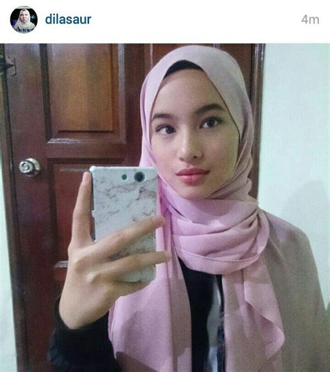 It was sent to around 300,000 twitter feeds. motif viral? on Twitter: "Muka fazura dah. Muka syatilla ...