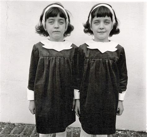 Three identical strangers, robert shafran, eddy galland and david kellman, learn that they were triplets separated at birth. Story of Identical Twins by Diane Arbus - Old Pictures