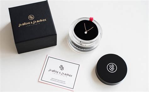 Le pendentif diamant 360° de la brune et la blonde. Made in France | La Brune et la Blonde