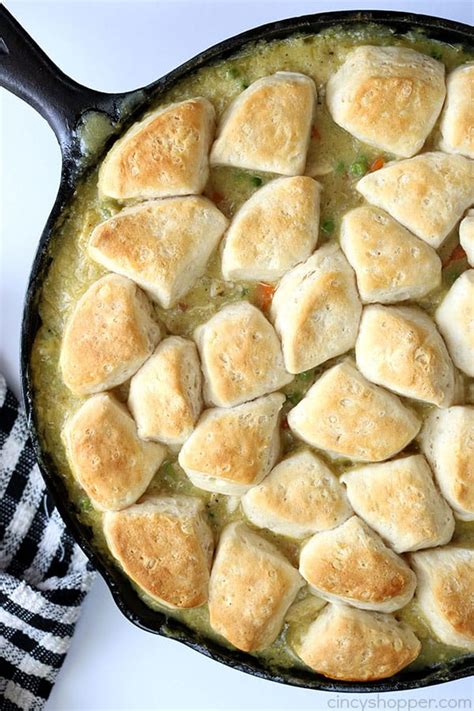 Oct 19, 2020 · 2. Easy Skillet Chicken & Biscuits - CincyShopper