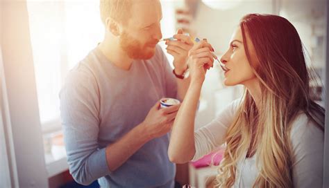 I like that look on her face too. 12 Signs She Wants You to Chase Her: Is She Just Being a ...