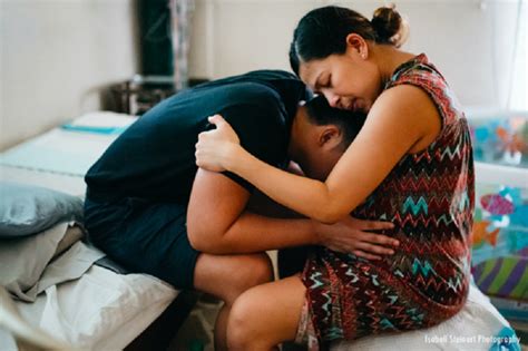 Sehingga tak menyimpang, dengan tuntunan alquran dan sunnah. Gambar Suami Istri Sedang Membuat Anak - Tempat Berbagi Gambar