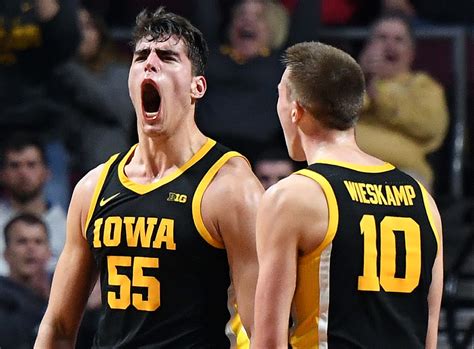 The nbc sports edge staff reveals their 2021 ncaa march madness brackets and predictions. Who Will Iowa Play In ESPN's Mock March Madness Bracket??