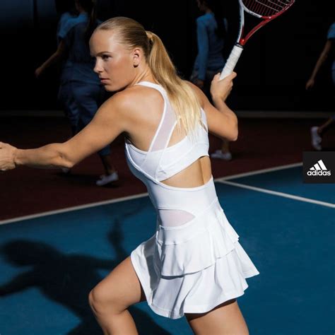 Resultados, vídeos, fotos, partidos, tenistas, cuadro, calendario y resultados del grand slam en melbourne, en as.com. WTA player Caroline Wozniacki's Adidas by Stella McCartney ...