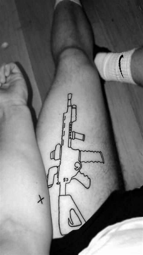 Are we just gonna ignore jake paul's gun 'tattoo' : Jake Paul Tattoo