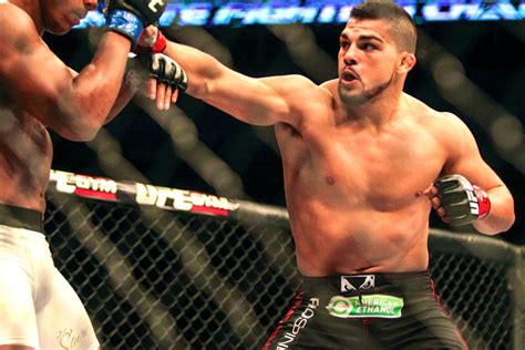 Kelvin gastelum will face michael bisping at ufc fight night in shanghai, china next weekend. Kelvin Gastelum Can Punch His Own Ticket as a Top 10 ...