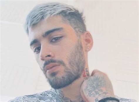 Take me to the place where. Zayn ha pubblicato il nuovo singolo Fingers: audio, testo ...