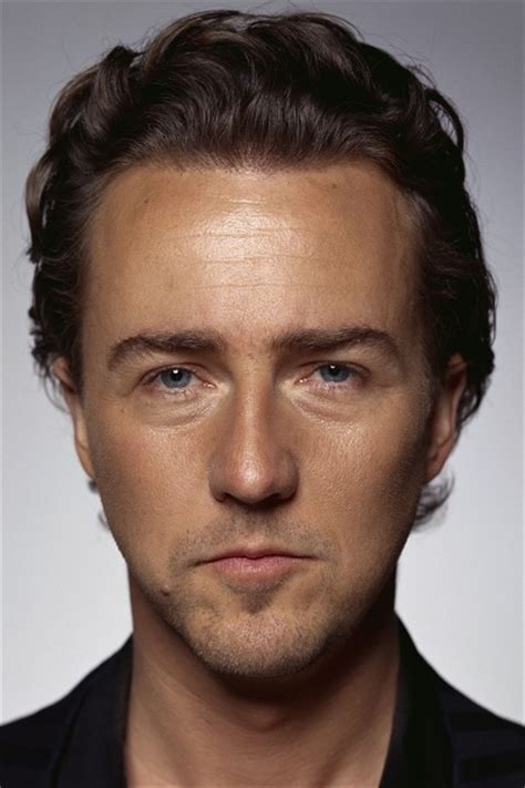The actor's father, edward mower norton jr., served in vietnam, and later was an environmentalist in asia and a federal. Photo de Edward Norton - Photo Edward Norton - AlloCiné
