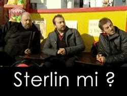 Wifflegif has the awesome gifs on the internets. GIF'lerle Leyla ile Mecnun Dizisinin İsmail Abi'si - onedio.com
