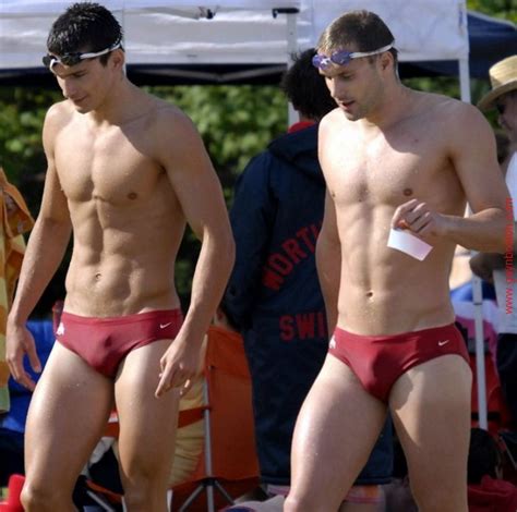 Showing big bulge and jerking off. Gear Bulges: Hot Swimmer's Bulges