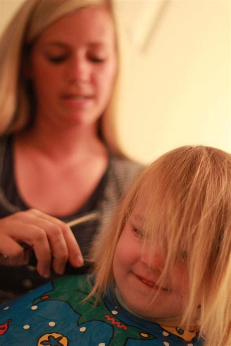 How to cut long bob haircut tutorial step by step for beginners, carre plongeant coupe#bobhaircut. Q&A Mac: First (Real) Haircut