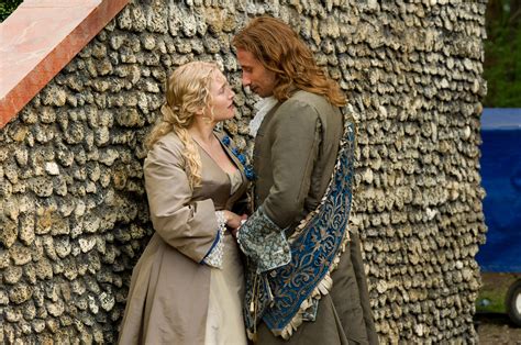 Ein gärtner angestellt ist, der von dem berühmten architekten le nôtre zu konstruieren grand gärten am dies ist ein netter film mit großartigen leistungen von alan rickman, stanley tucci, matthias schoenaerts, und auch kate. Foto de Matthias Schoenaerts - A Little Chaos : Foto Kate ...