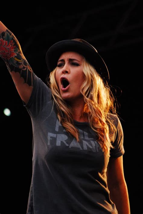 Bekijk meer ideeën over muziek, muziek legendes, inspirerende muziek. Pin op Anouk