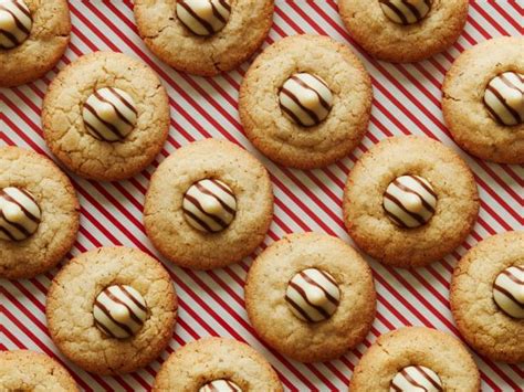 You can make chalk out of candy melts and actually write on these blackboard cookies! Trisha Yearwood Christmas Bell Cookies/Foodnetwork. / 100 ...