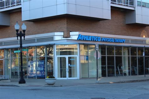 Twitter oficial | sigue a nuestra @atletiacademia | follow @atletienglish! Wrigleyville North - Athletico Physical Therapy