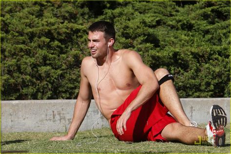 Jonathan bennett shirtless in v. Jonathan Bennett is Shirtless Sexy: Photo 2089031 ...