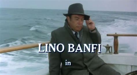 Il commissario lo gatto (banfi), incaricato delle delicate indagini, non si ferma davanti a nessuno e arriva a in una tranquilla meta vacanziera delle isole siciliane, il commissario lo gatto (lino banfi) indaga su un misterioso omicidio. IMCDb.org: "Il commissario Lo Gatto, 1986": cars, bikes ...