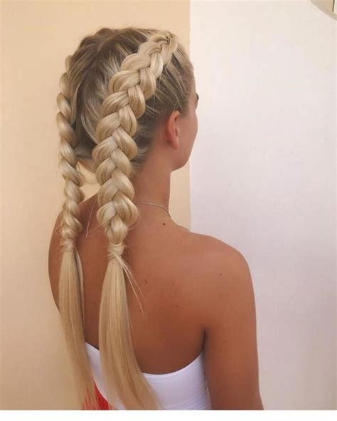 So to start your braid, take the right hair strand and cross it underneath the middle strand. 41 Best Dutch Braid Inspired Hairstyles in 2020 | Braids ...