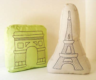 ← back to monogram pillows. Paris Pillow | Torre eiffel, Manualidades, Costura