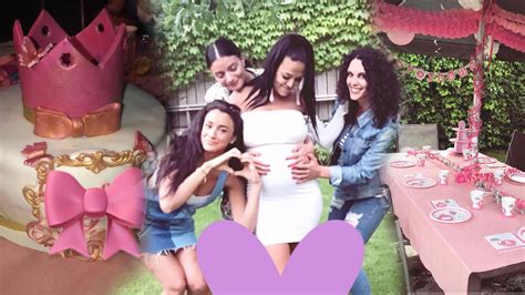 Elena miras' trennung von mike heiters wurde von den beiden mittwochnacht auf instagram bekannt gegeben. Elena Miras: Baby-Party nach Liebes-Aus mit Mike Heiter