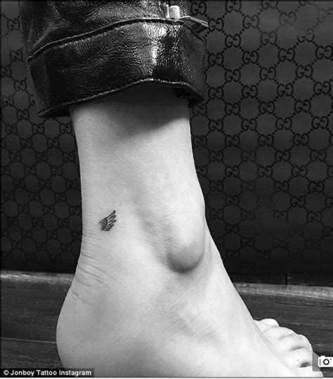 She has not revealed the relevance of this tattoo but there are certain speculations regarding the tattoo. Bella Hadid's Cute Angel Wings and Rose Tattoos by JonBoy ...