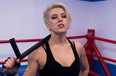 lady2fight hardcore wrestling