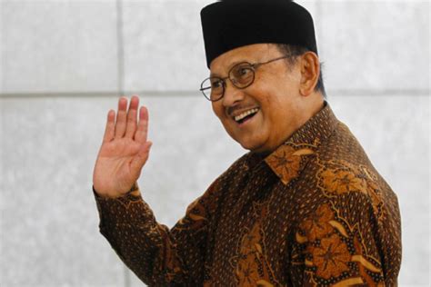 Former Indonesian president Habibie, who described ...