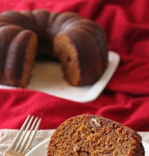 This link is to an external site that may or may not meet accessibility guidelines. Duncan Hines Honey Bun Cake Recipe : Chocolate Honey Bun ...