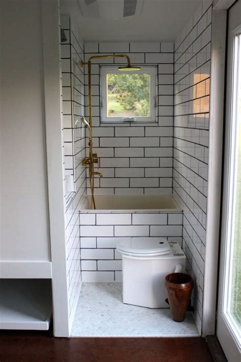 Tubby tub short roll top bath tub. Tiny shower/toilet combo (With images) | Tiny house ...