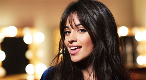 Camilla cabello hat sich einen neuen haarschnitt verpassen lassen. Hintergrundbilder : Camila Cabello, Frau, Brünette ...