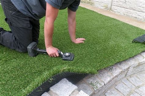 Can i lay weed membrane before the sand? How To Install Artificial Grass | BestFakeGrasses.com