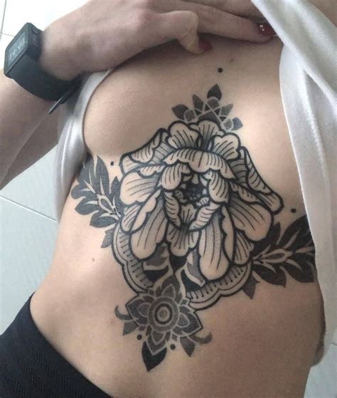 Maybe you would like to learn more about one of these? 150+ Cute Stomach Tattoos for Women (2021) - Belly Button ...