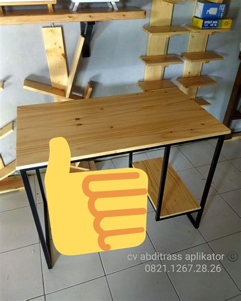 Meja komputer kayu jati ini pada umumnya digunakan oleh pekerja kantor, pelajar/siswa, tempat kursus dan guru sekolah, kami jual meja ini dengan harga yang murah. CONTOH MODEL MEJA KOMPUTER DAN LAPTOP MINIMALIS TERLARIS ...