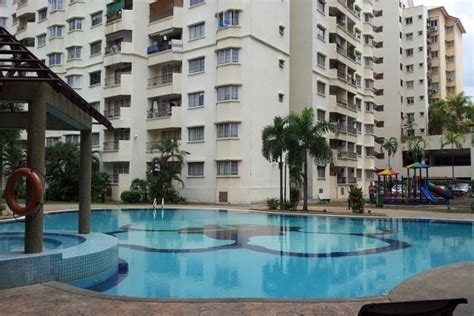 Fully furnished/semi furnished home near lrt & pet friendly. Review for Puncak Seri Kelana, Ara Damansara | PropSocial