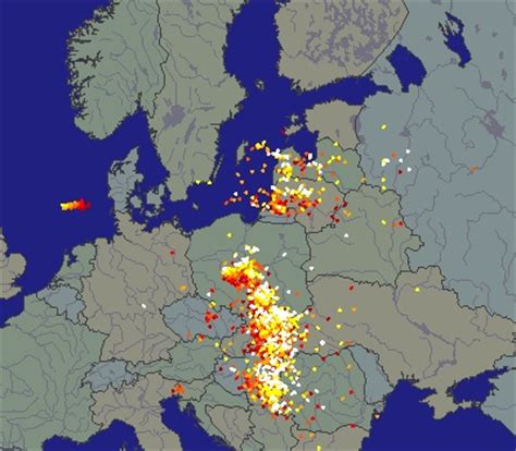 Live lightning map / mapa burzowa na żywo. Burze w Polsce na żywo - interaktywne mapy | PABLIK.pl ...