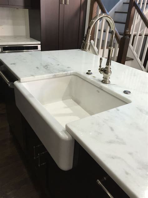 Click to add item tuscany® farmhouse/apron front white ceramic double bowl kitchen sink to the compare list. Kohler farmhouse sink with Lorena white quartzite. Careful ...