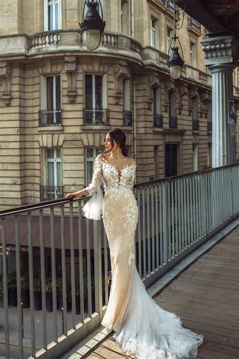 Jun 11, 2021 · nabilla met le feu à son compte instagram grâce à une vidéo d'elle en robe pailletée. декорированное свадебное платье Secret Sposa Nabilla ...