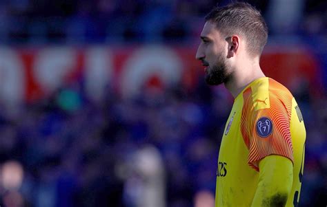 Donnarumma ist seit 01 июля 2021 г. Определились основные претенденты на Доннарумму | ReadFootball