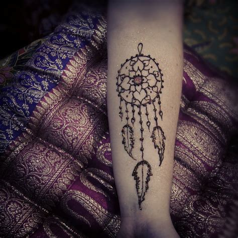 Dream catcher tattoo, mandala tattoo, lace tattoo, tribal tattoo, feather, boho tattoo, bohemian tattoo, black & white tattoo, henna tattoo ask a question name Dream catcher henna on a customer. | Tattoo designs, Henna ...