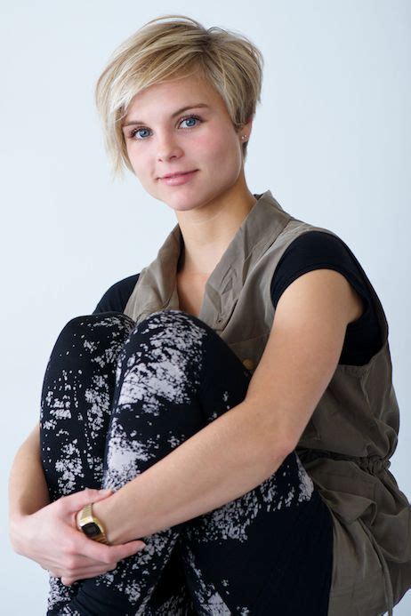 Stijn fransen is een nederlandse actrice. Pin op Hair