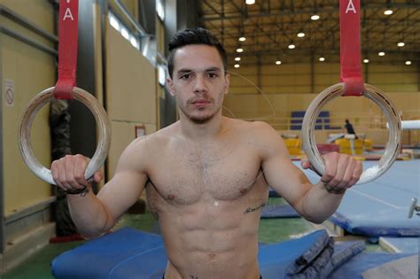 Greece's petrounias, who needed to win at the fig artistic gymnastics world cup event in doha, qatar and do so with a score of at least 15.333, confirmed. Συμβαίνει τώρα: χρυσό μετάλλιο στους κρίκους ο Λευτέρης ...