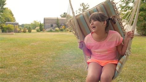 7 Year Old Girl Beats Acute Lympoblastic Leukemia: Emily ...