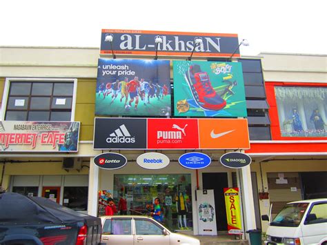 Popular terdapat ulasan foto terbuka $. ujang kutik: MASJID TANAH, MELAKA : SERBA SEDIKIT MENGENAINYA