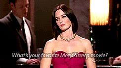 Emily blunt edge of tomorrow gif. Gif Filmsterren Tom Cruise Emily Blunt Edge Of Tomorrow ...