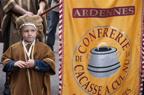 Confrérie de la cacasse à cul nu