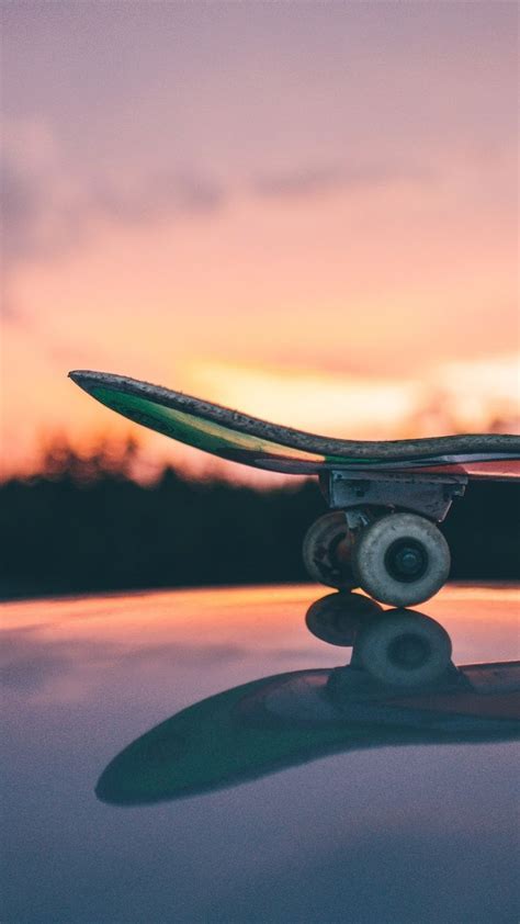 Find the best blurry desktop wallpaper on getwallpapers. Art Skater Aesthetic Aesthetic Skateboard Wallpaper Iphone ...