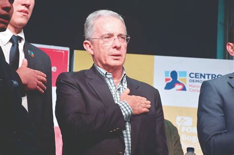 Alcalde quintero expresó oportunidad para reflexionar, luego que twitter eliminara trino de uribe. Álvaro Uribe: Ex-presidente da Colômbia diz que Corte ...